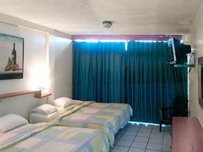 Hotel Golden Paradise Playa El Agua Екстериор снимка